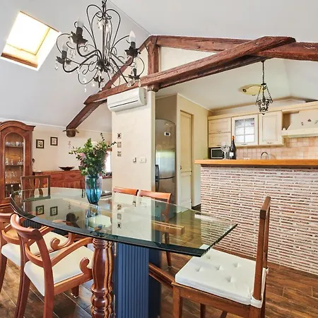 Mirna Stress Free Apartment