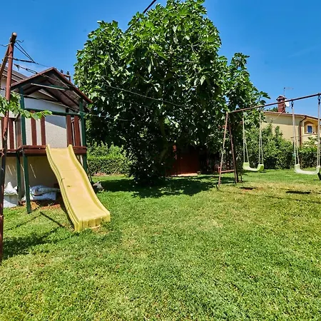 Mirna Stress Free Apartment Babici