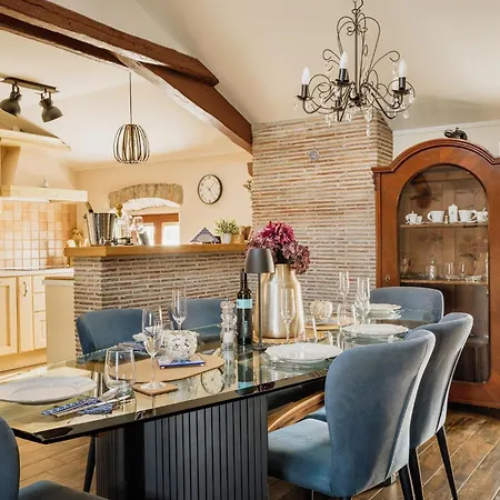 Mirna Stress Free דירה