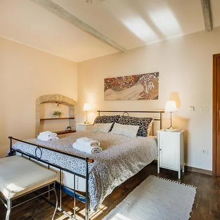 Mirna Stress Free דירה