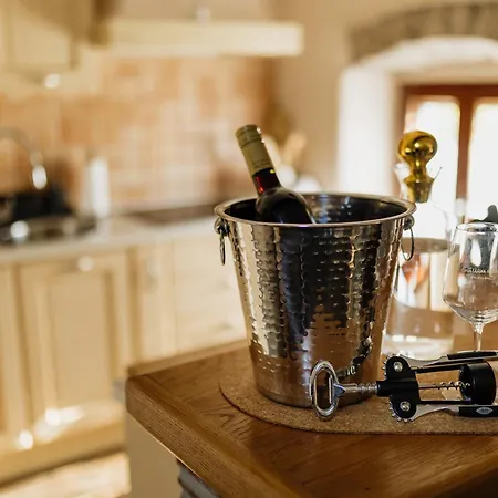 Mirna Stress Free דירה *